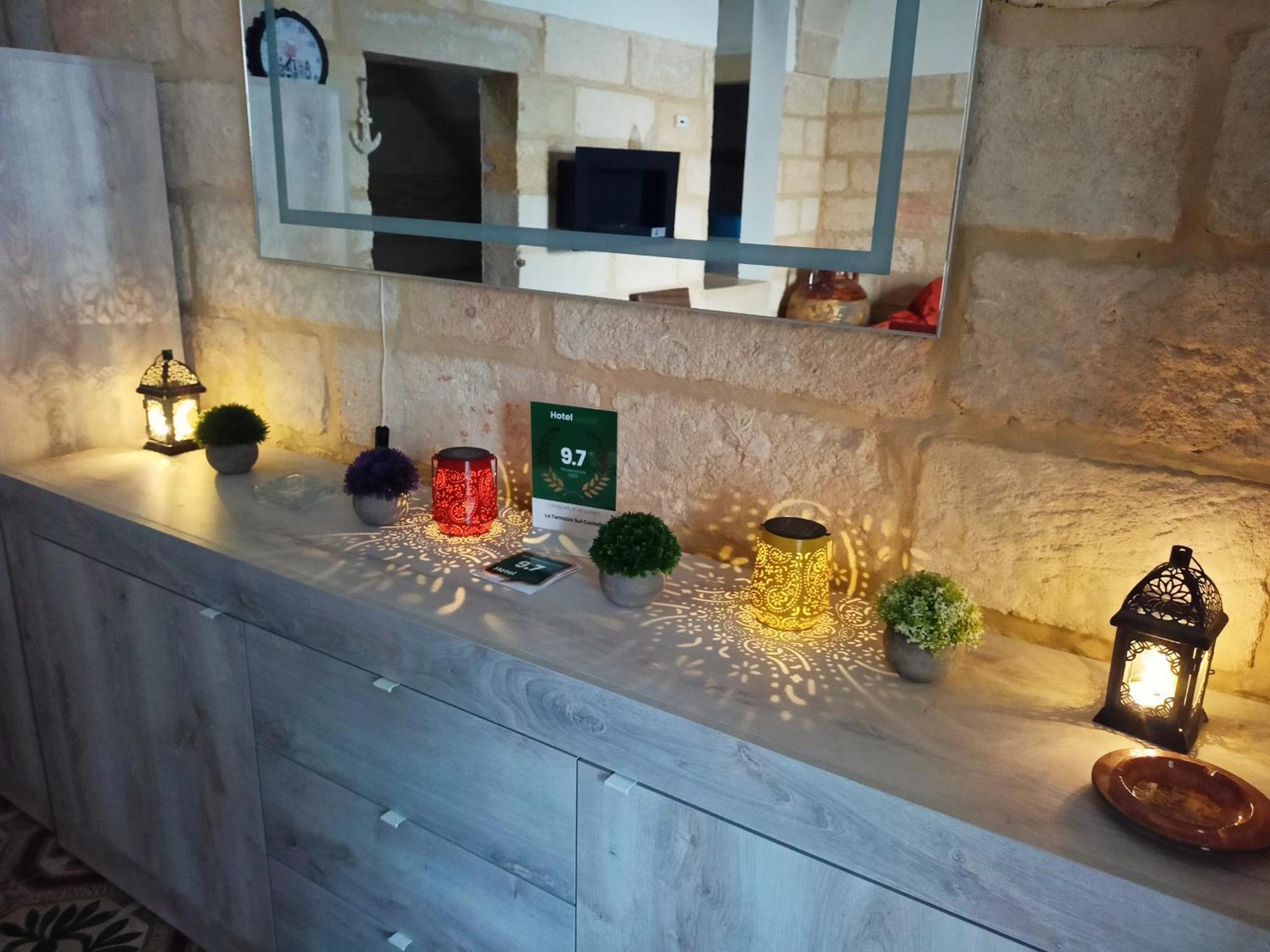 La Terrazza Sul Castello Lägenhet Palmariggi Exteriör bild