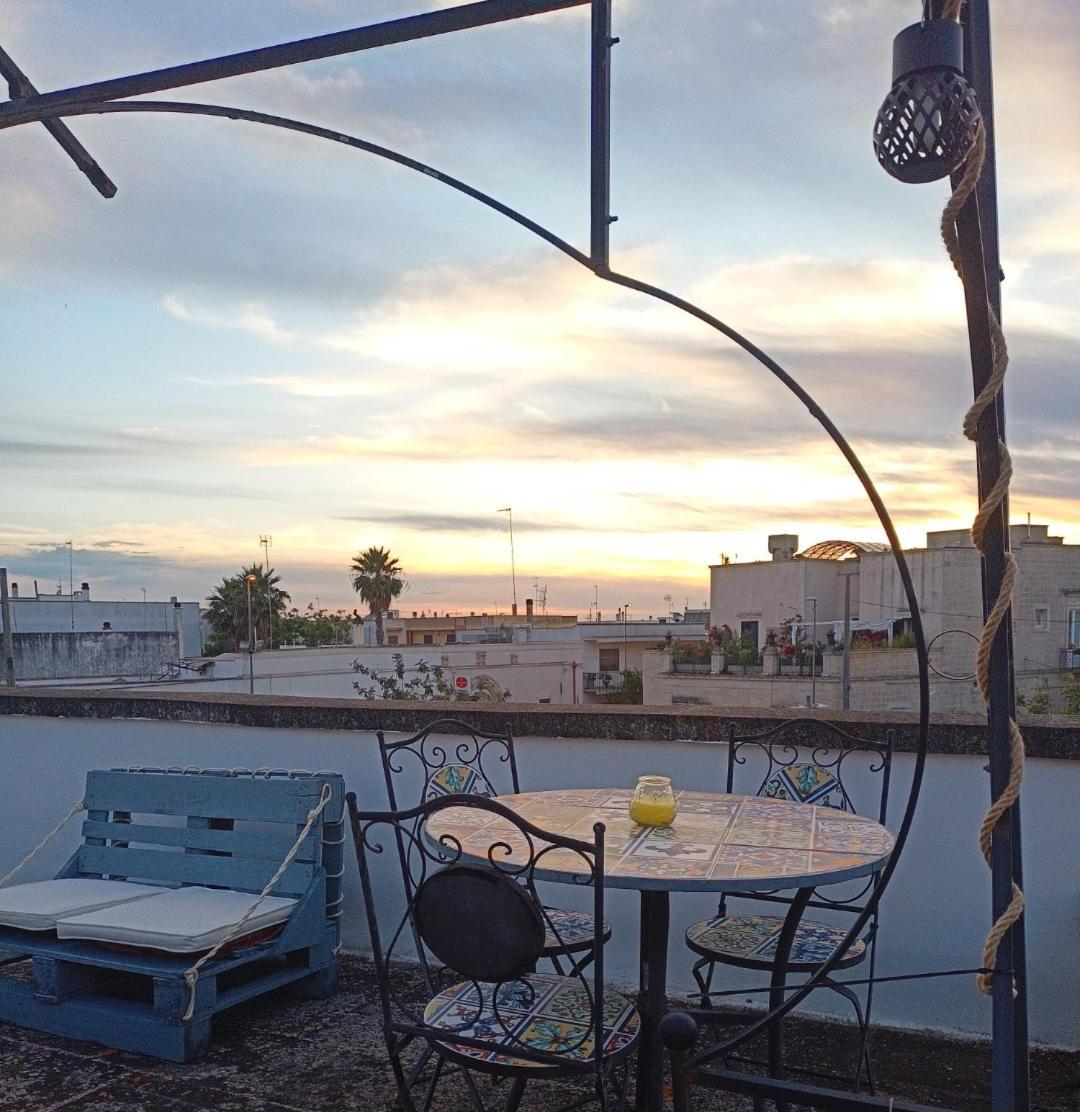 La Terrazza Sul Castello Lägenhet Palmariggi Exteriör bild