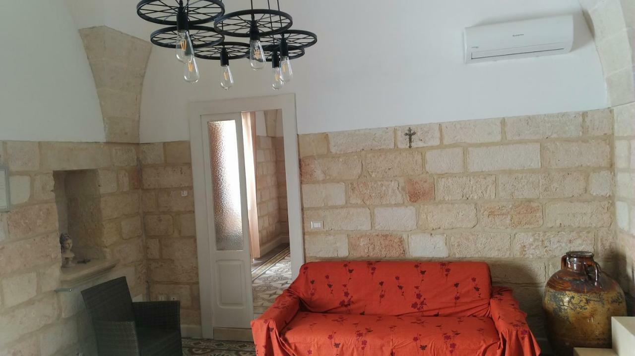 La Terrazza Sul Castello Lägenhet Palmariggi Exteriör bild